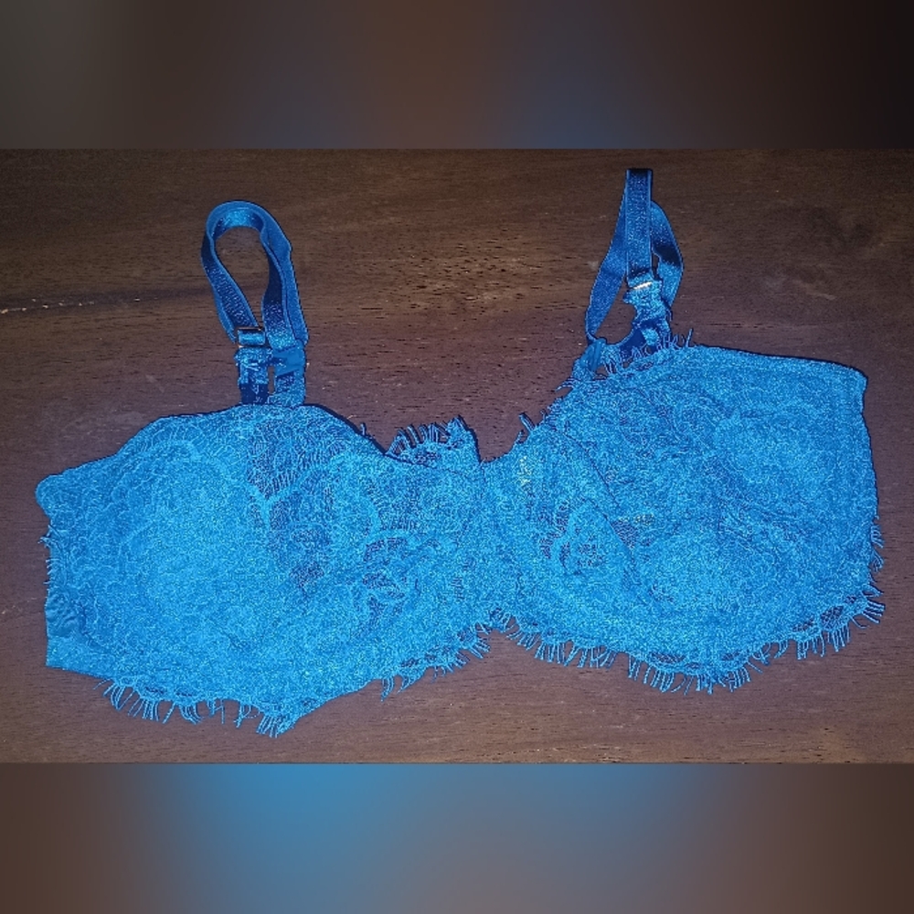 Victoria’s Secret Dream Angels Push Up Without Padding Bra Size 34C